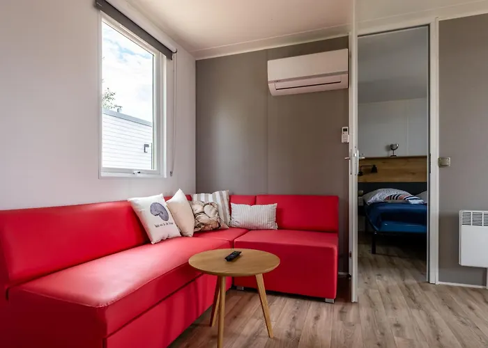 Vakantiehuis Muschel 52 *